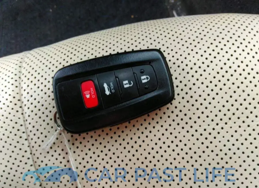 4T1B21HK2MU015737# 11