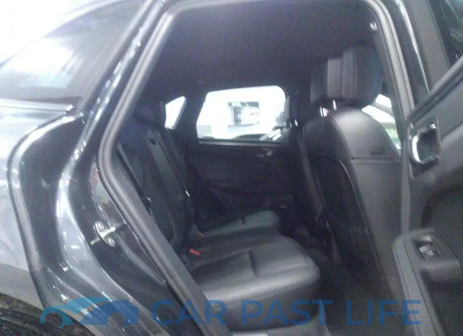 WP1AA2A55NLB00963# 8