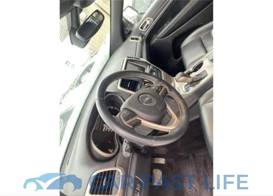 1C4RJFBG0HC717154# 5