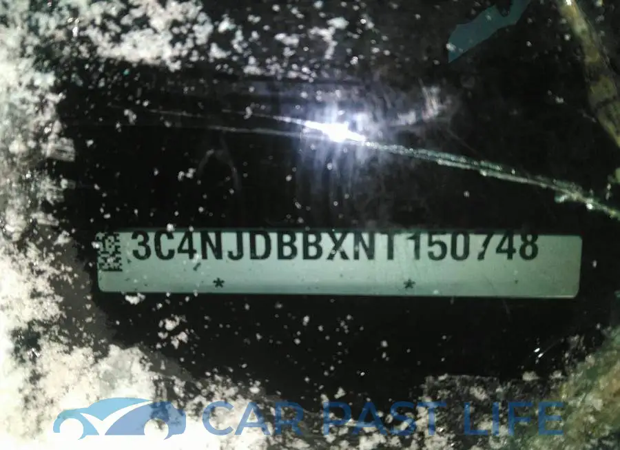 3C4NJDBBXNT150748# 9