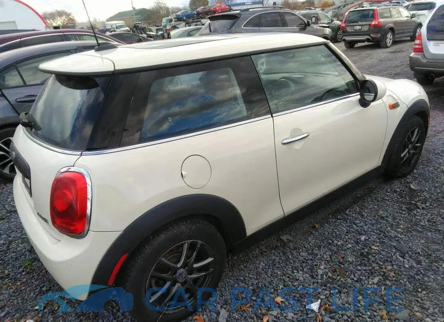 WMWXP5C57G2D15603# 4
