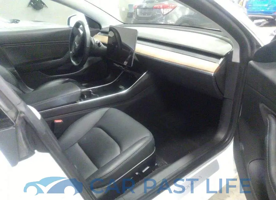 5YJ3E1EA2JF162687# 5