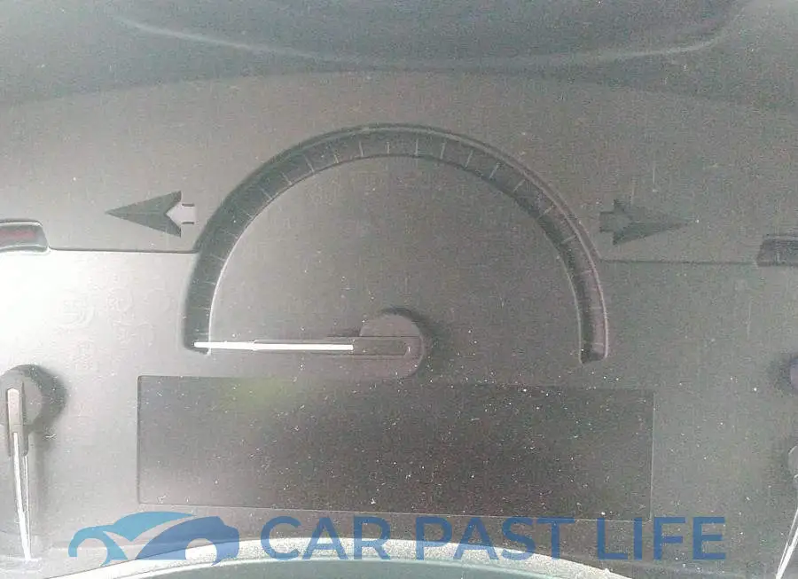 1G6AA5RX0F0119919# 7