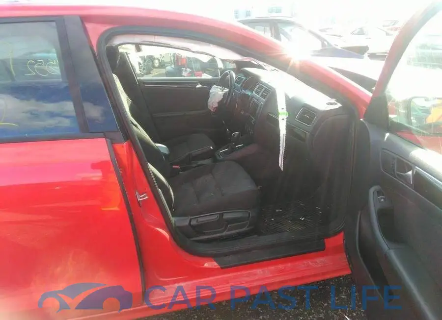 3VWD07AJ8GM351552# 5