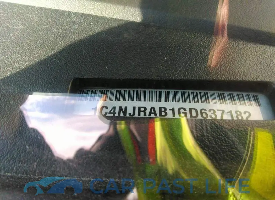 1C4NJRAB1GD637182# 9