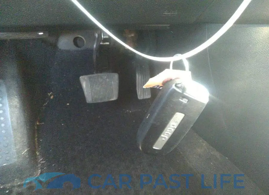 1C4PJMCS2GW180282# 11