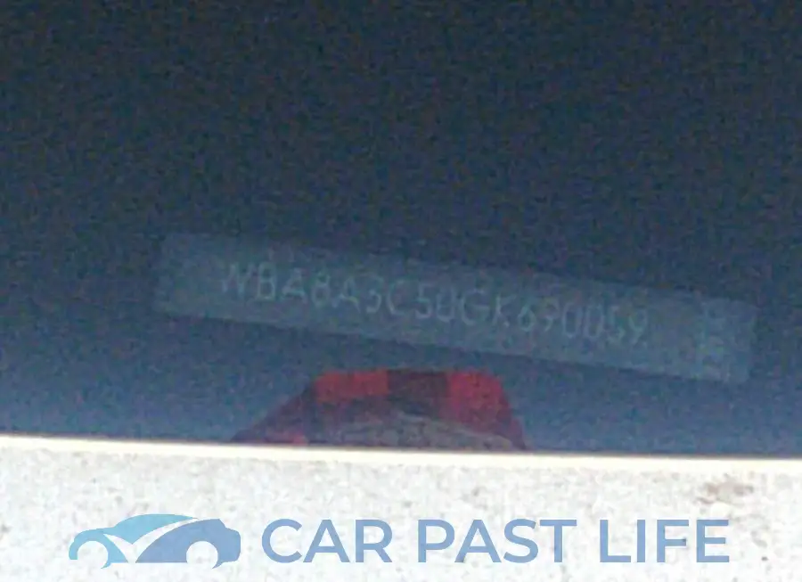 WBA8A3C50GK690059# 9