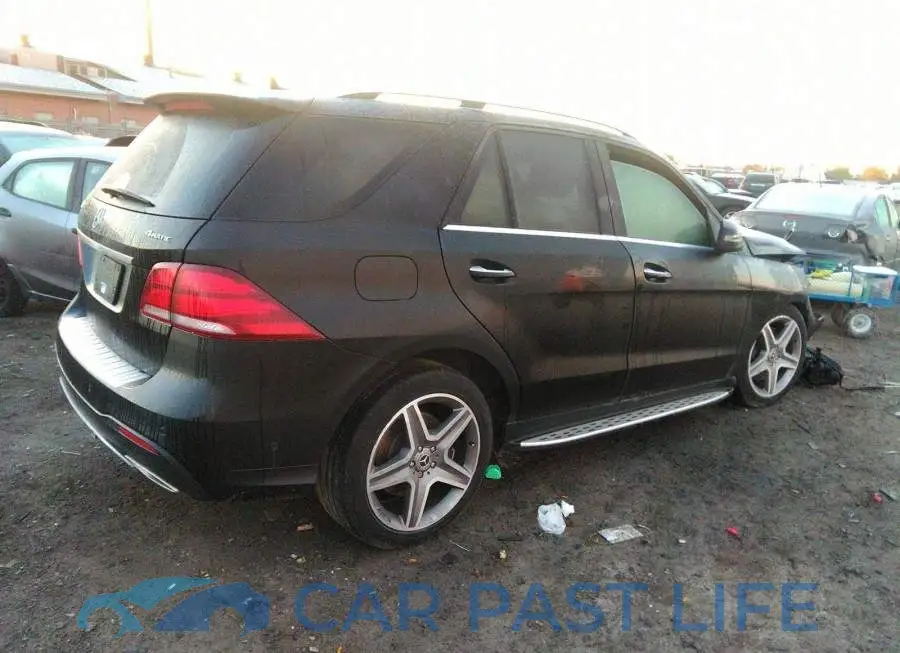 4JGDA5GB2JB161888# 4