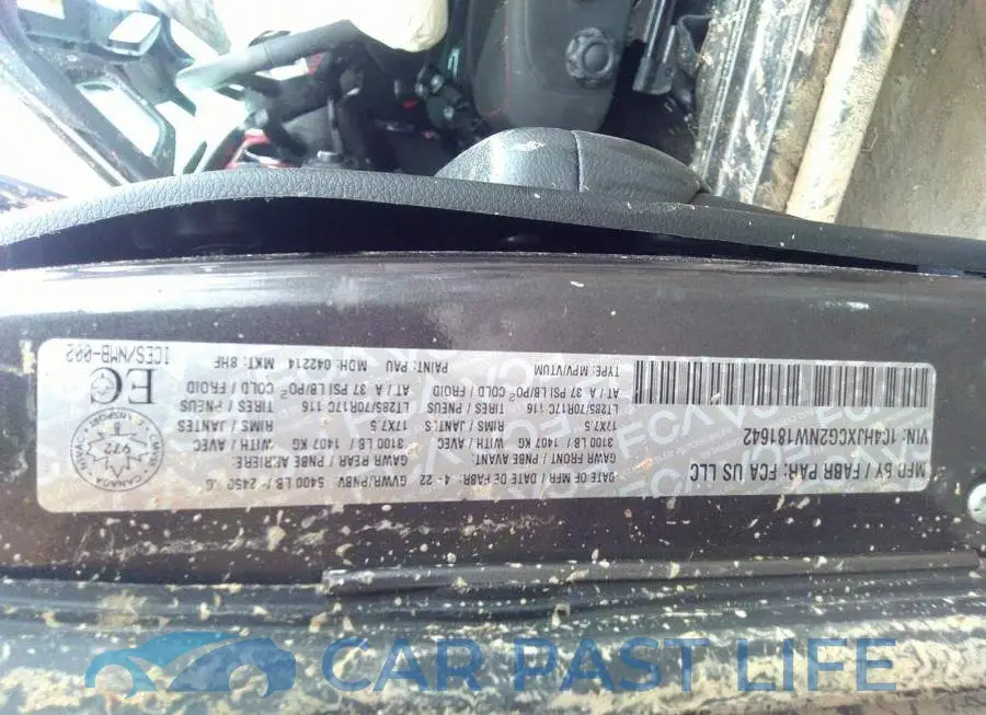 1C4HJXCG2NW181642# 9