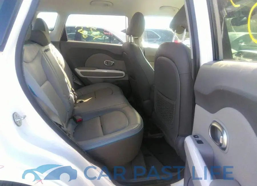 KNDJX3AE6J7026915# 8