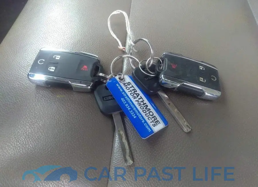3GTU2NEC4JG623405# 11