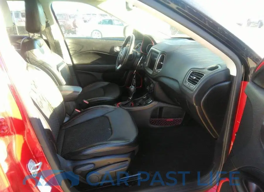 3C4NJDDB5LT189452# 5