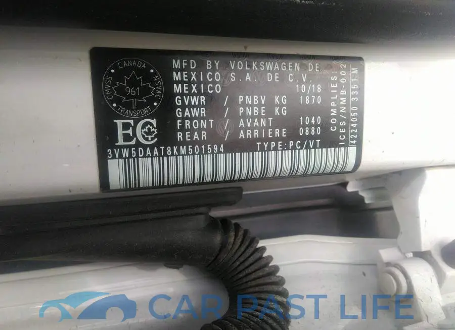 3VW5DAAT8KM501594# 9