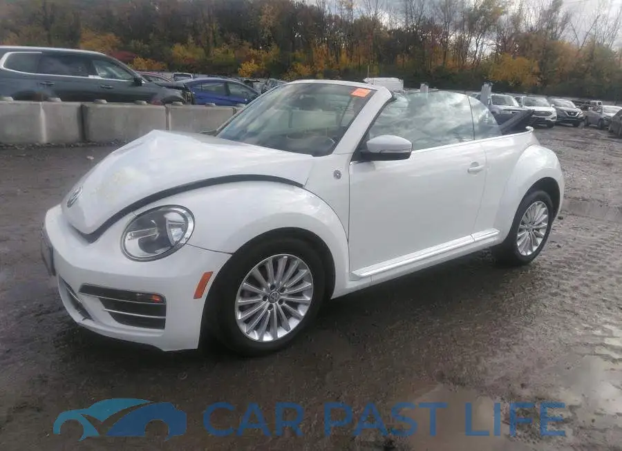 3VW5DAAT8KM501594# 2