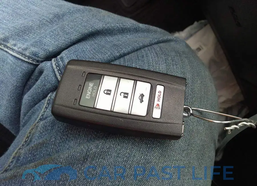 19UUB1F50KA800199# 11