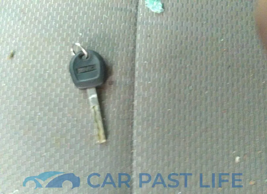 2GTV2LECXK1105527# 11