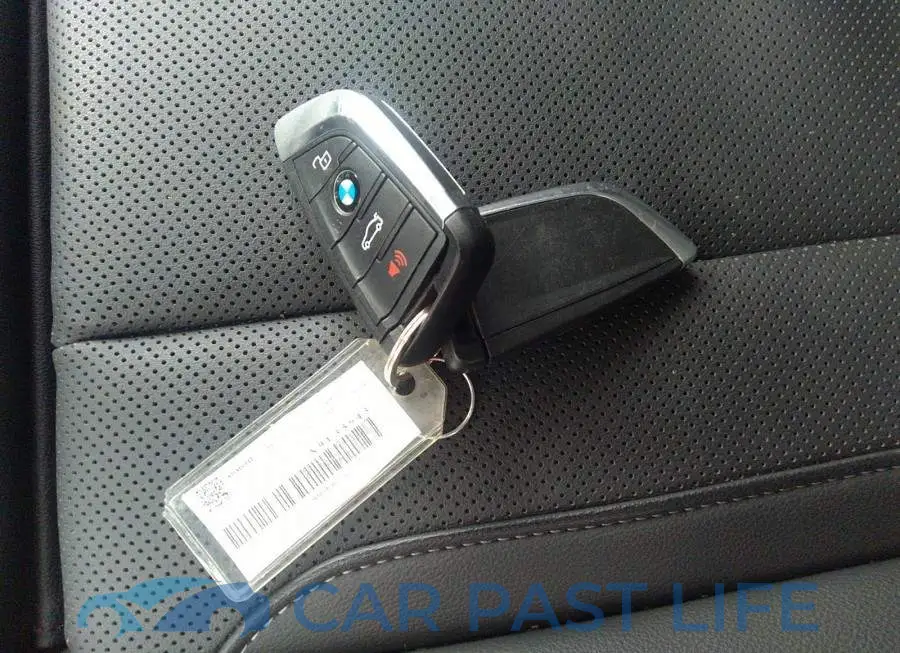 5UX53DP01N9L35943# 11