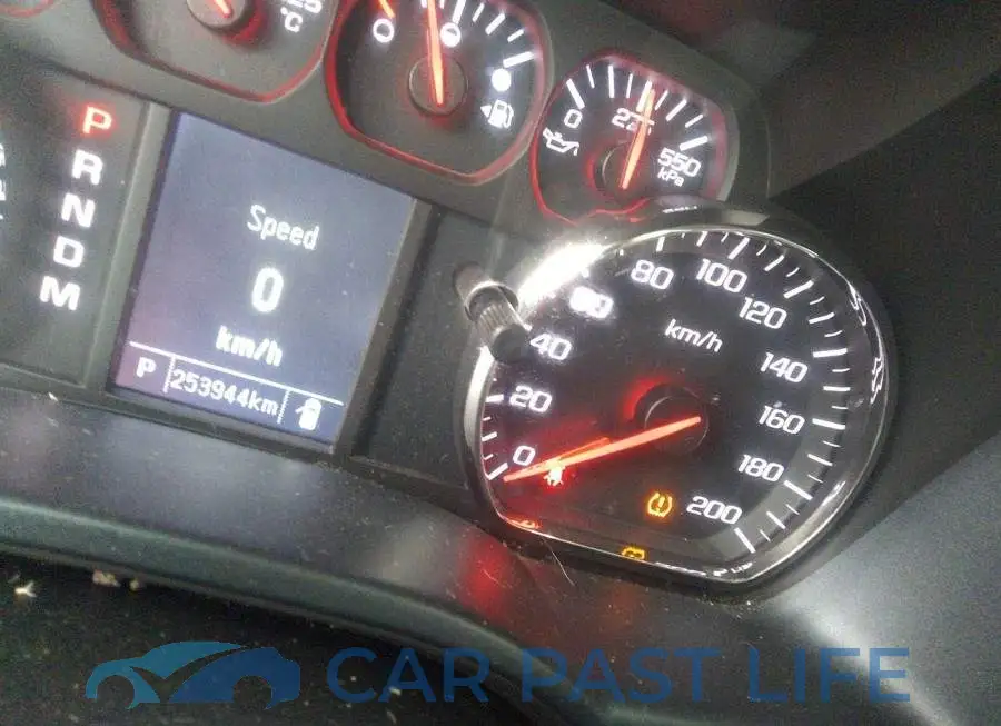 3GTU2TEC8FG496332# 7