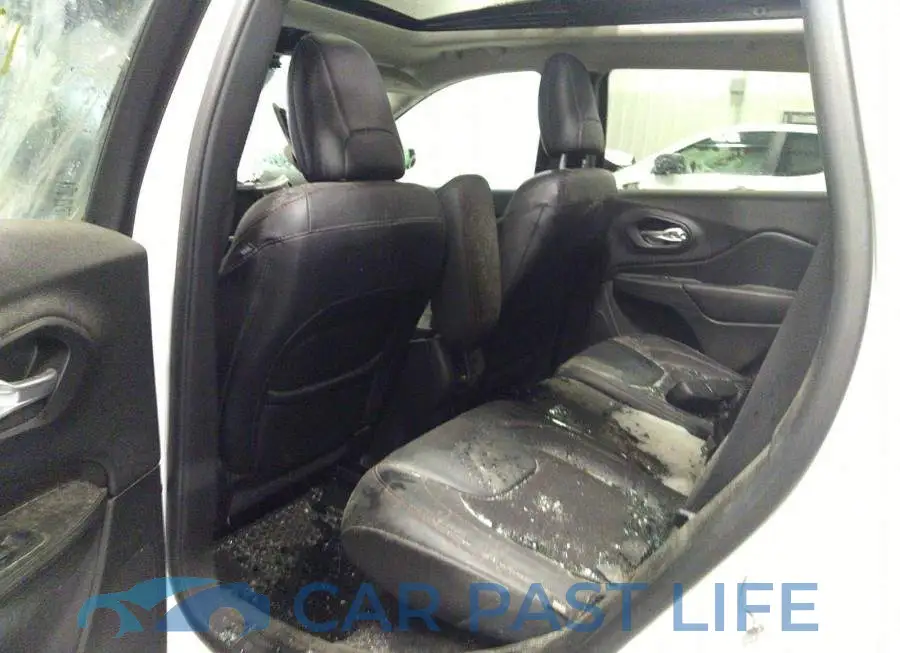 1C4PJMBS7GW134402# 8
