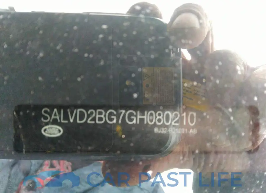 SALVD2BG7GH080210# 9