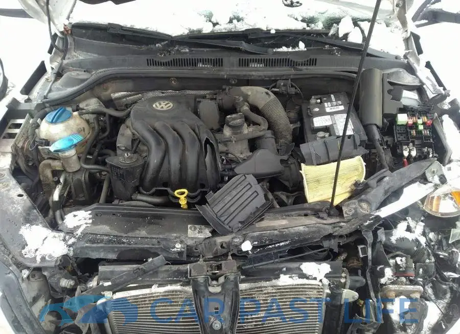 3VW2K7AJ5FM308092# 10