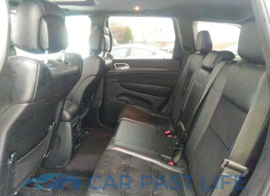 1C4RJFAG2JC395849# 8
