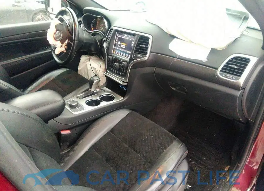 1C4RJFAG2JC395849# 5