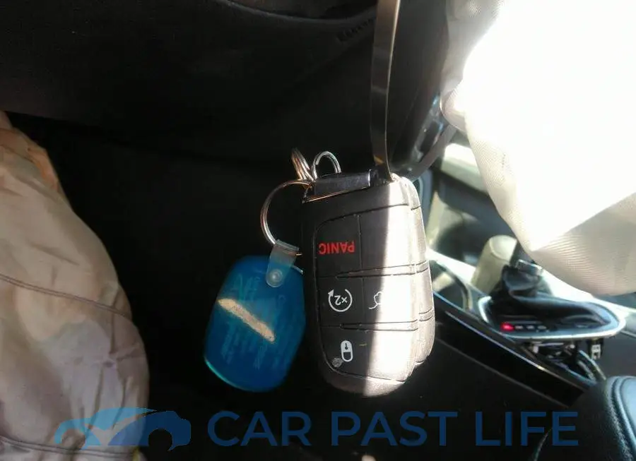 3C4NJDCB4JT360237# 11