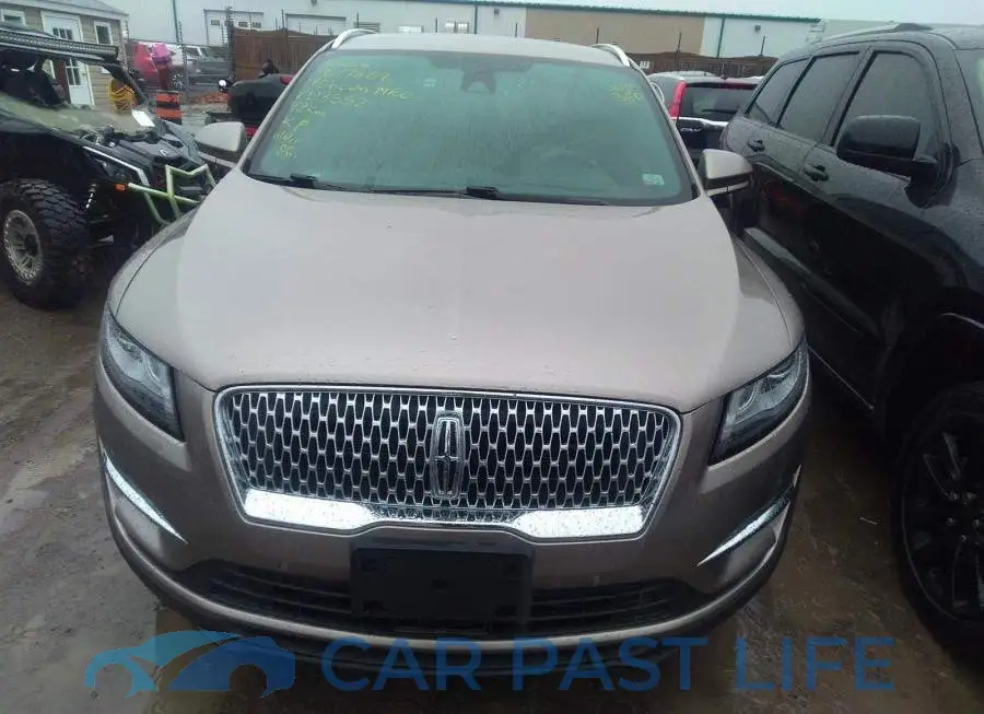5LMCJ3D91KUL13552# 6