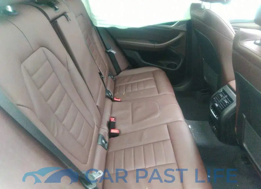 5UXTY5C02LLT38693# 8