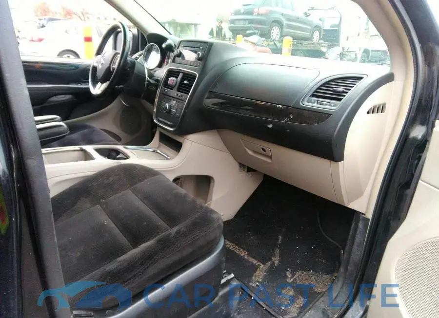 2C4RDGDG9GR172040# 5