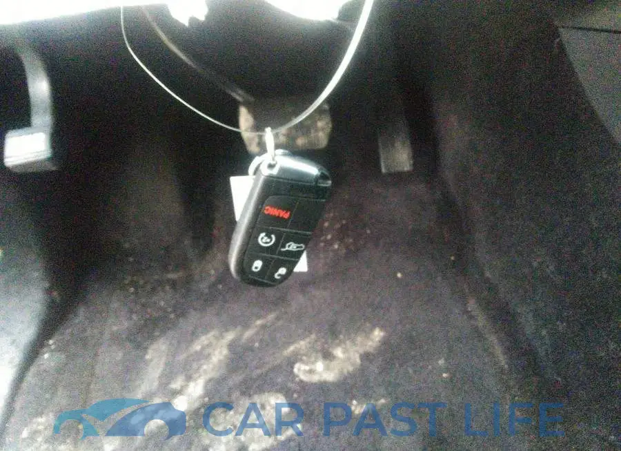 1C4RJFBG5HC822871# 11