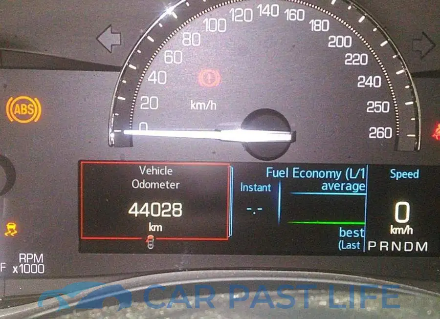 1G6AF5RXXJ0115869# 7