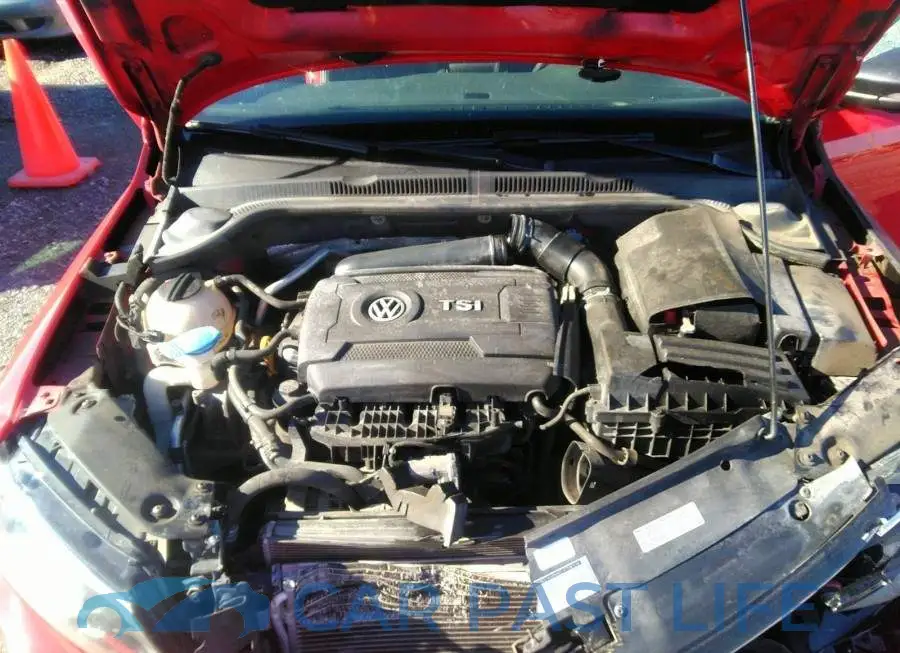 3VW4S7AJ1FM276816# 10