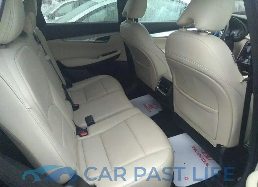 3PCAJ5M3XKF113820# 8
