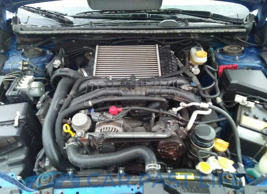 JF1VA1L6XJ8825352# 10