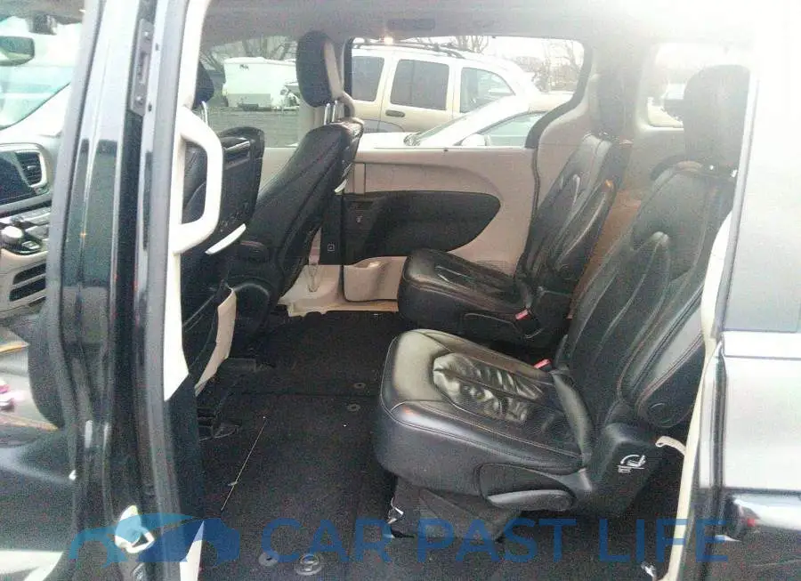 2C4RC1EG7JR293865# 8
