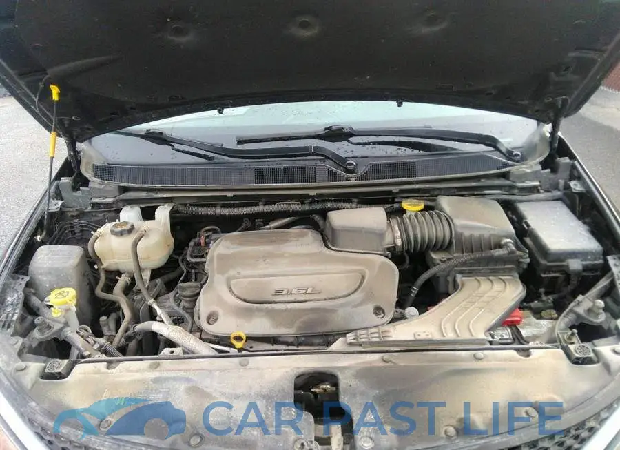 2C4RC1CGXKR652338# 10