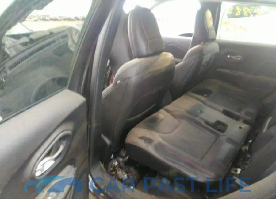 1C4PJMBX9LD628018# 8