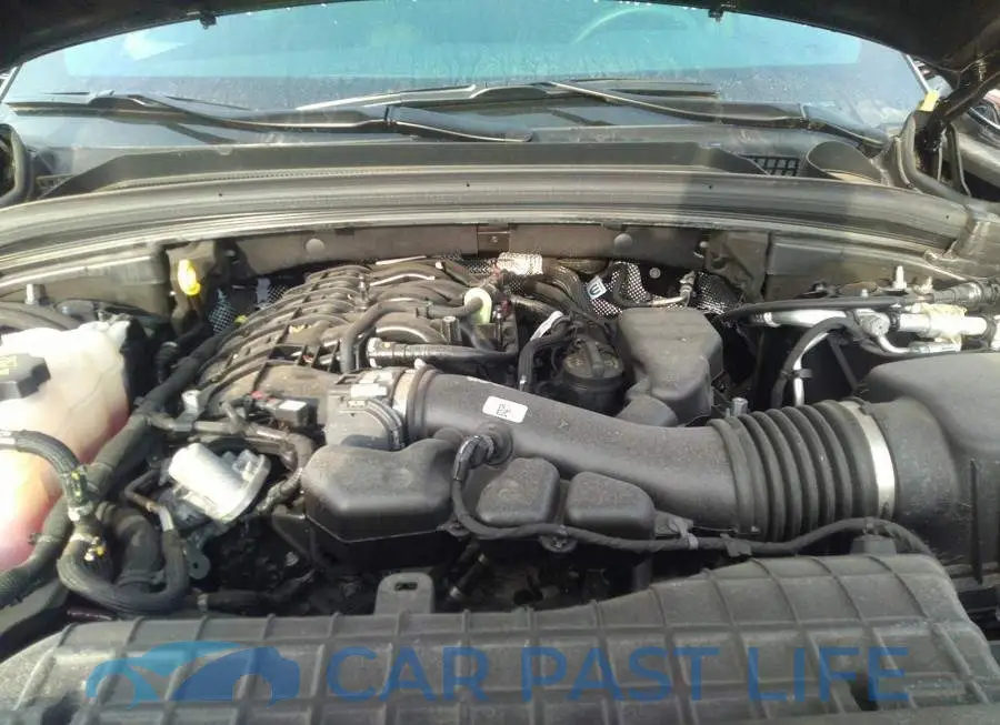 1C4RJKAG9M8165872# 10
