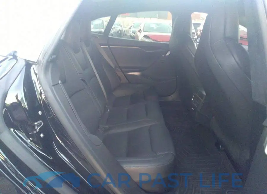 5YJSA1E26KF306839# 8