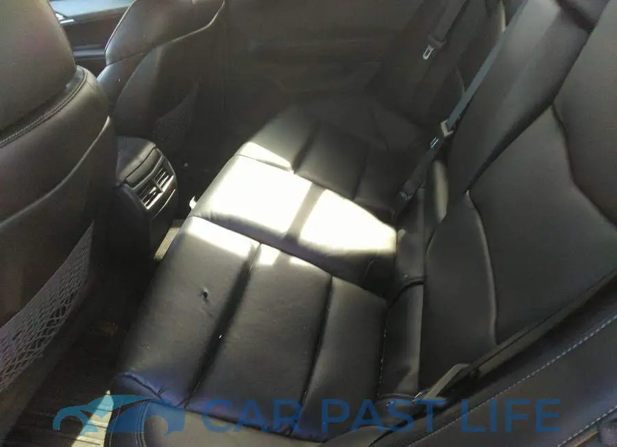 1G6AG5RX4F0134843# 8