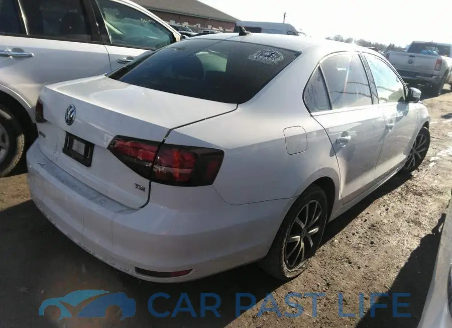 3VWD07AJ9GM341421# 4