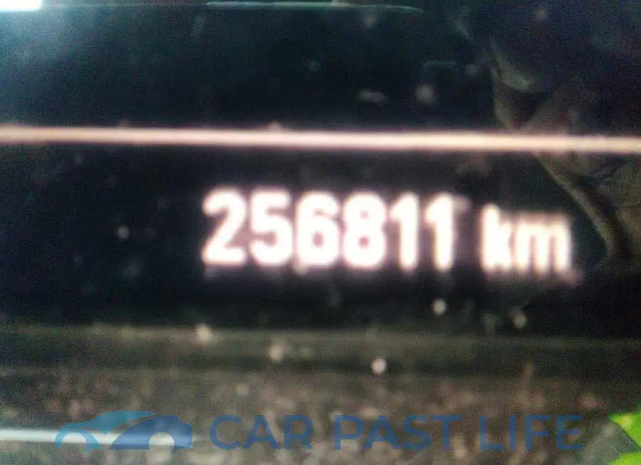 1G1BE5SM5H7228773# 7