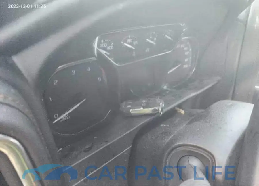 1GT19PEY3NF235885# 7