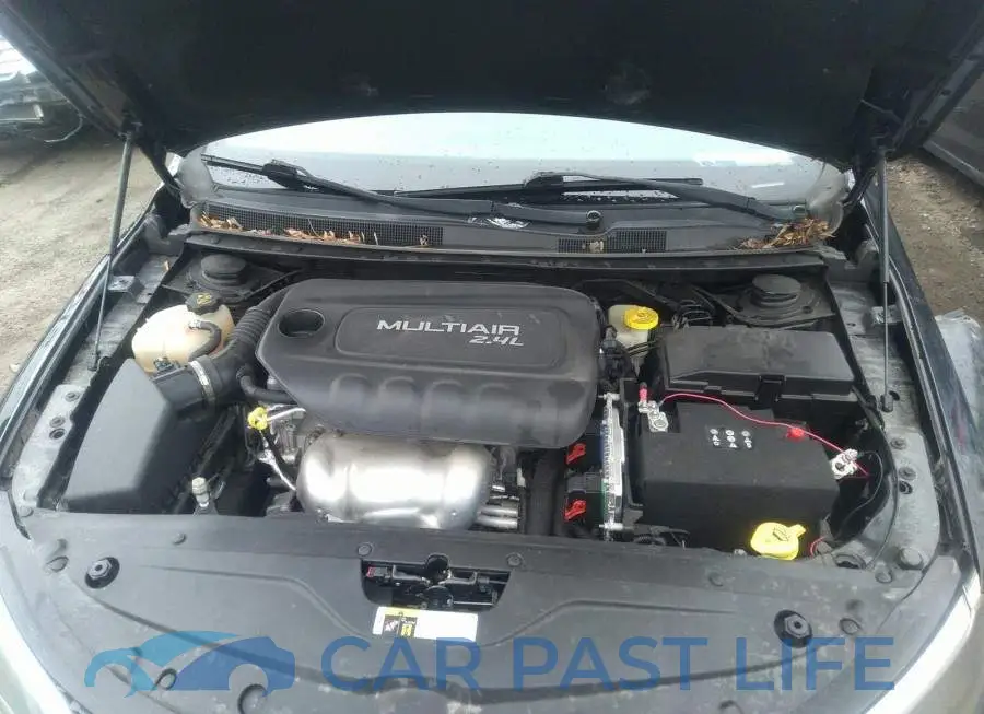 1C3CCCAB7GN197028# 10