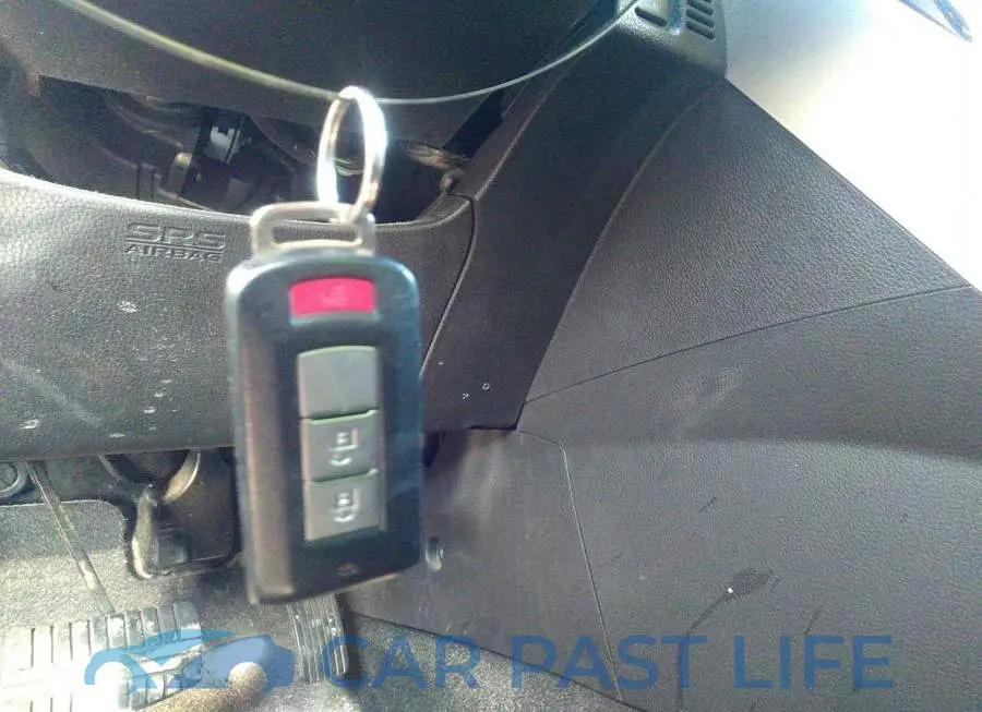 JA4AT4AA4JZ617516# 11