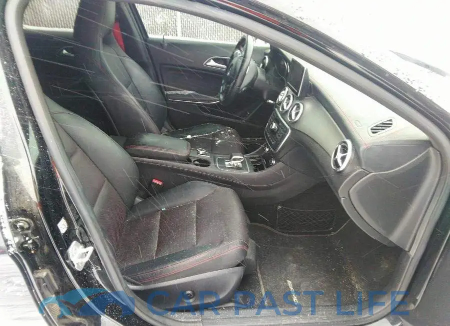 WDDTG5CB3FJ110794# 5