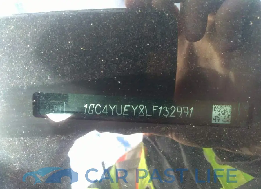 1GC4YUEY8LF132991# 9