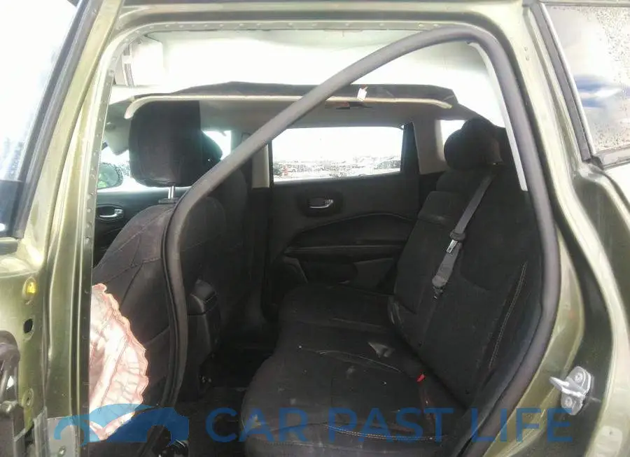 3C4NJDAB0JT401840# 8
